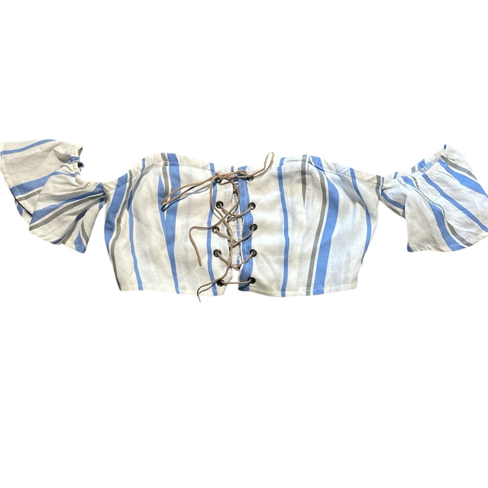 Fashion Nova Off Shoulder Lace Front Crop Top